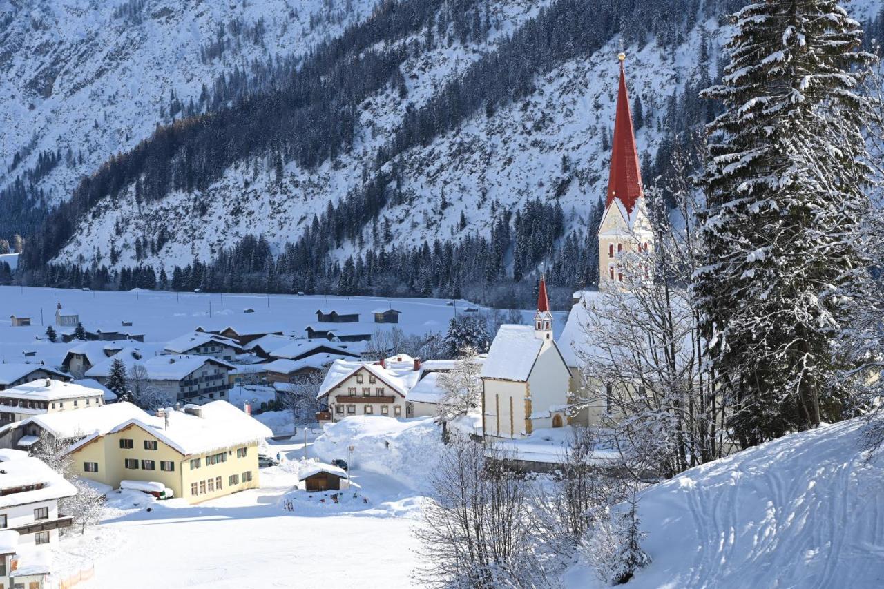 Die Holzgauerin ภายนอก รูปภาพ